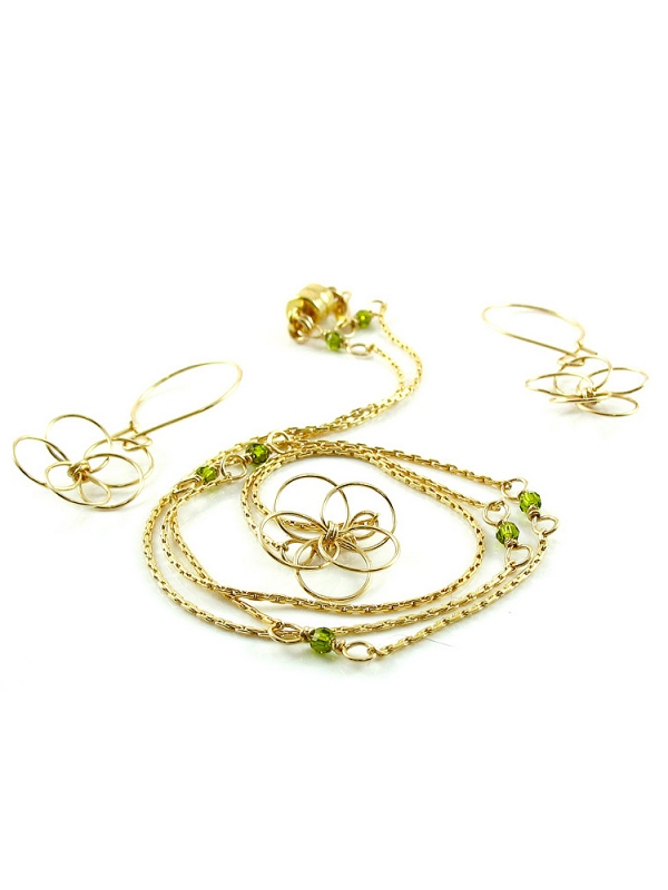 Flower Power Green set - necklace and earrings