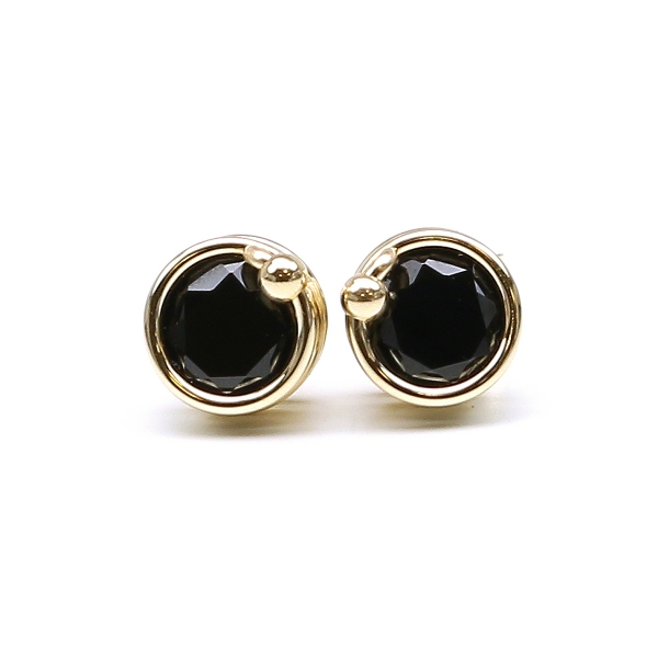 Stud earrings by Ichiban - Busted Deluxe Black Spinel