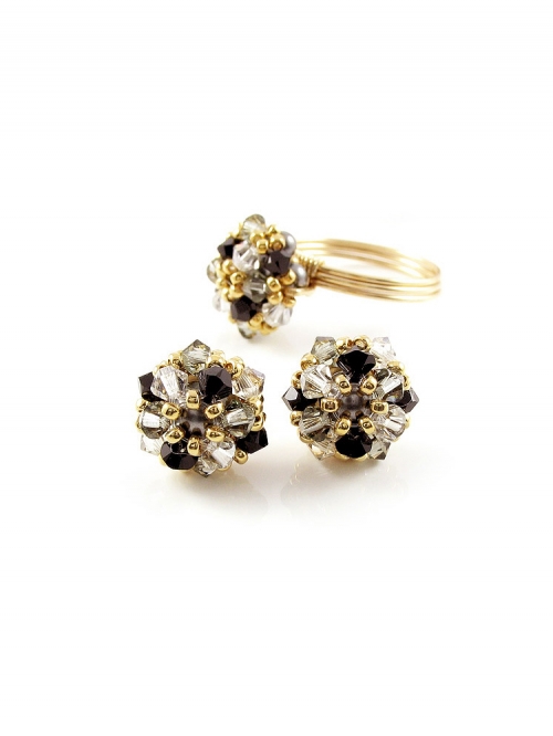 Set ring and stud earrings by Ichiban - Daisies B Diamond