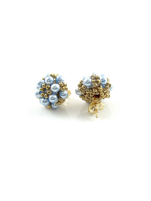 Stud earrings by Ichiban - Daisies Light Blue