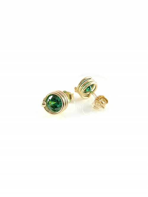 Stud earrings by Ichiban - Busted Emerald