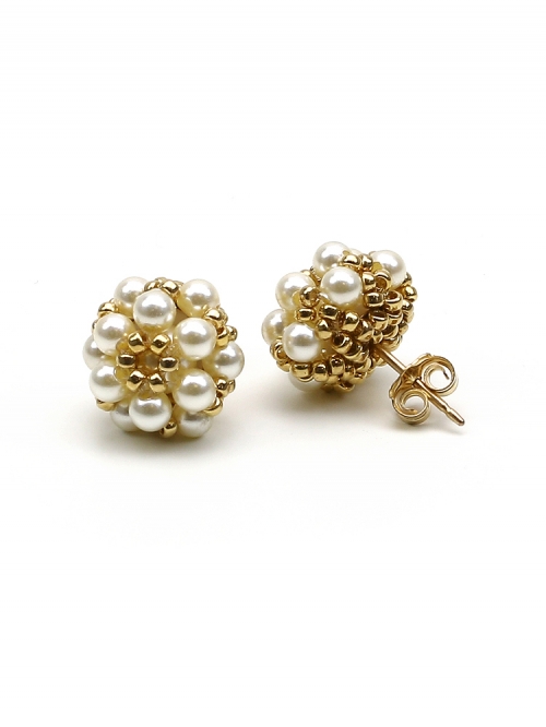 Stud earrings by Ichiban - Daisies Cream