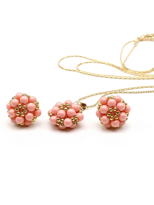 Daisies Pink Coral set - pendant and stud earrings