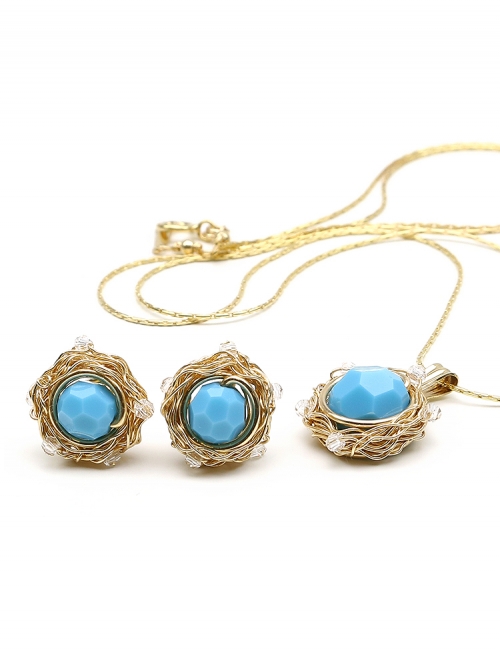 Set pendant and stud earrings by Ichiban - Sweet Turquoise