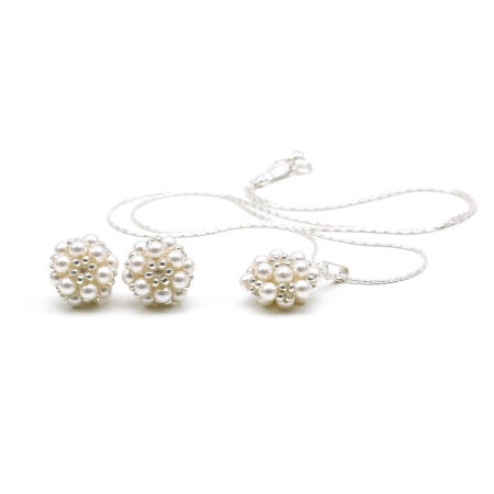 Set pendant and stud earrings by Ichiban - Daisies White 925