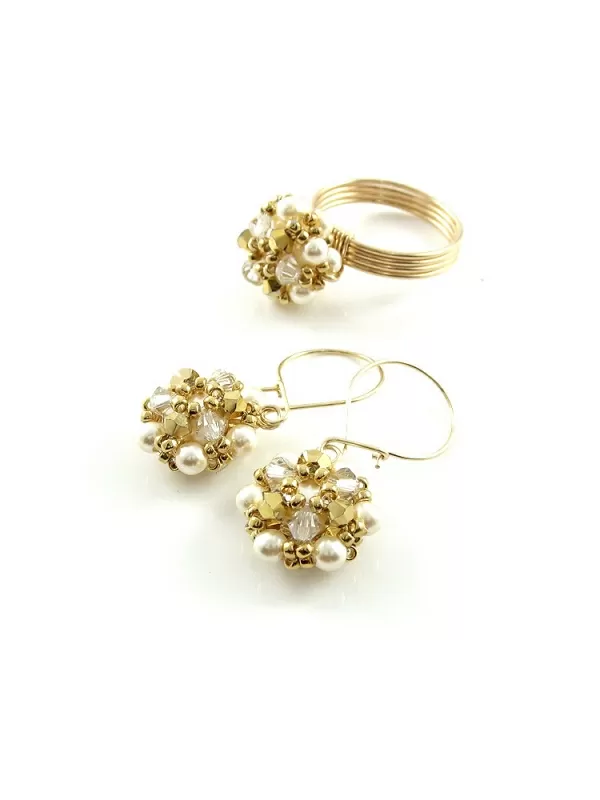Set ring and earrings by Ichiban - Daisies Aurum