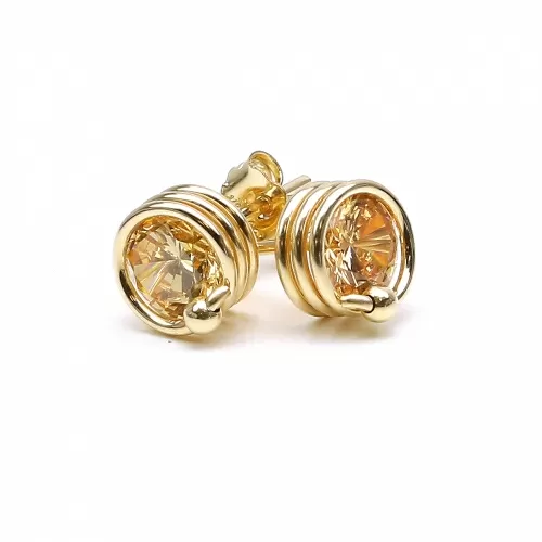 Stud earrings by Ichiban - Busted Champagne
