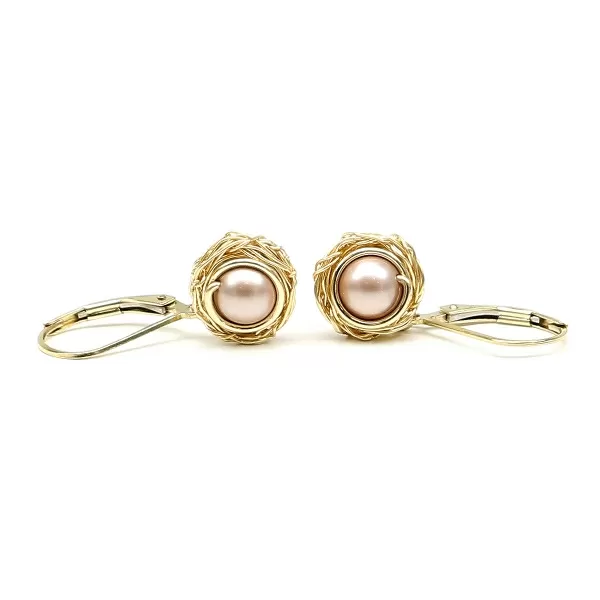 Leverback earrings by Ichiban - Sweet Almond