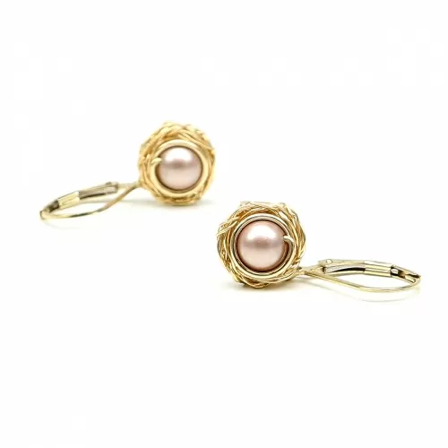 Leverback earrings by Ichiban - Sweet Almond