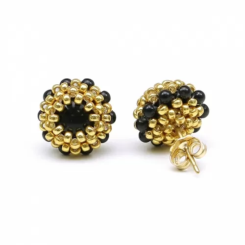 Stud earrings by Ichiban - Teeny Tiny Red Coral