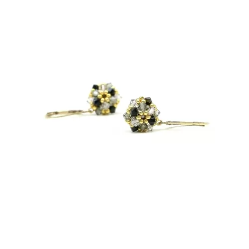 Leverback earrings by Ichiban - Daisies Black Diamond