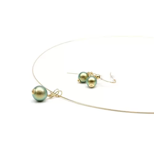 Set pendant and dangle earrings by Ichiban - Iridescent Green
