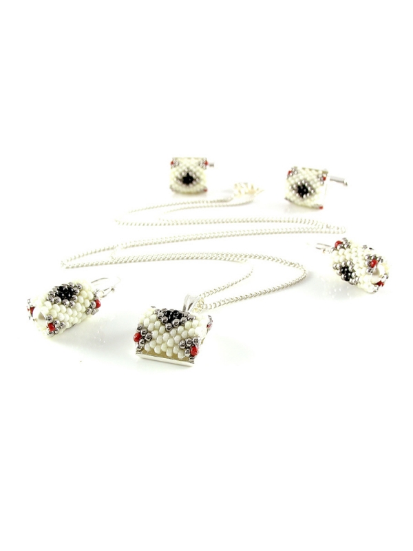 Set pendant, dangle earrings and cufflinks by Ichiban - Ethnic