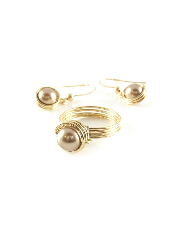 Set ring and dangle earrings by Ichiban - Busted Pearl Bronze