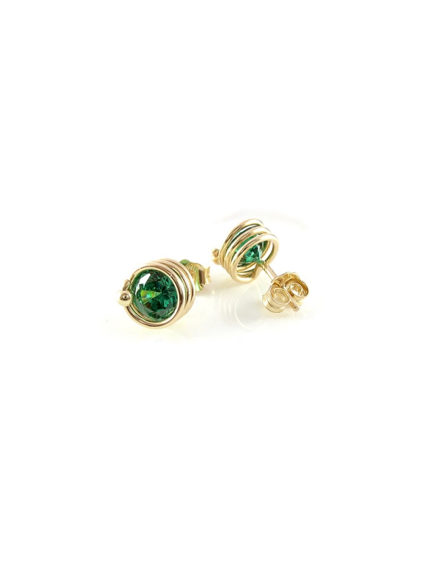 Stud earrings by Ichiban - Busted Emerald