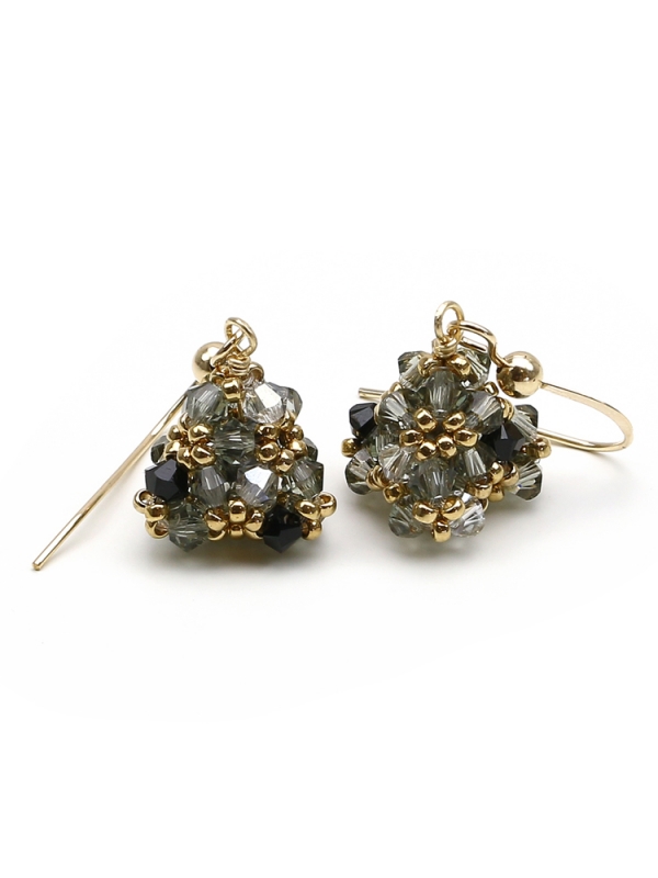 Earrings by Ichiban - Pyramid Black Diamond