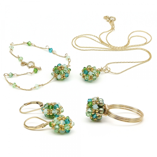 Set pendant, bracelet, leverback earrings and ring by Ichiban - Daisies Herba Fresca