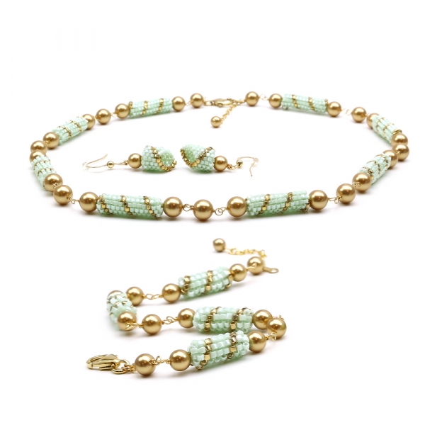 Set necklace, bracelet and dangle earrings by Ichiban - Jade set
