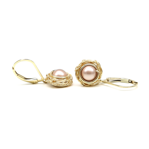 Leverback earrings by Ichiban - Sweet Almond