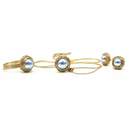 Set pendant, stud earrings and ring by Ichiban - Sweet Blue Sky