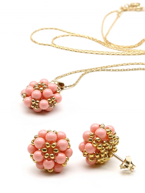Daisies Pink Coral set - pendant and stud earrings