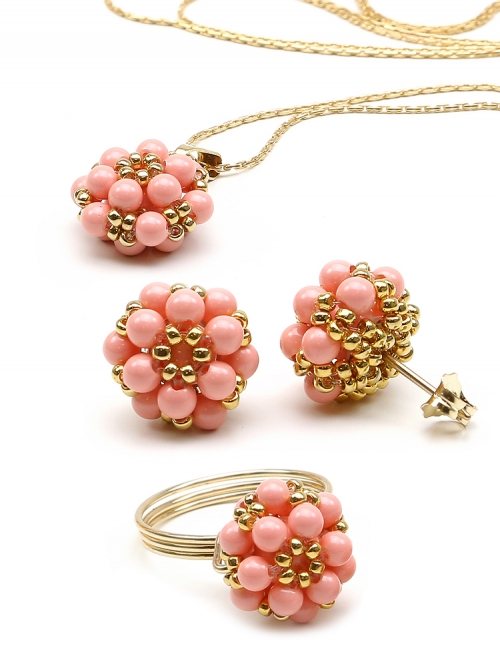 Set pandantiv, inel si cercei cu surub, Ichiban - Daisies Pink Coral - editie limitata