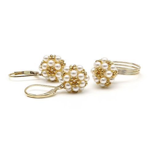 Set ring and leverback earrings by Ichiban - Daisies Cream