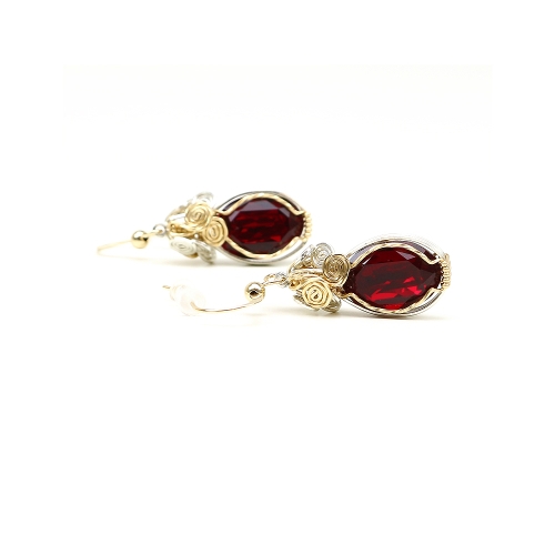 Dangle earrings by Ichiban - Royal Red