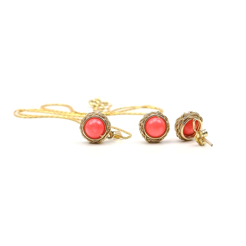 Set pendant and stud earrings by Ichiban - Sweet Bamboo Coral