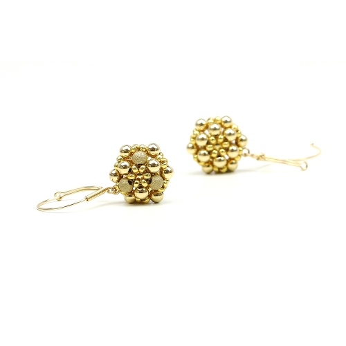 Leverback earrings by Ichiban - Golden Daisies
